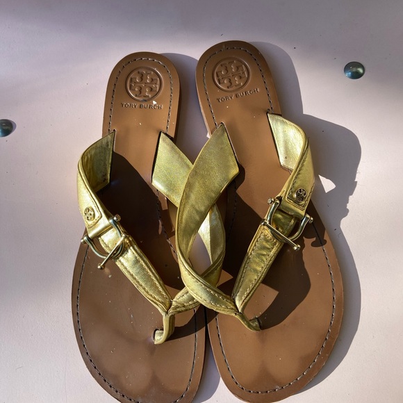 Shoes - Picture 2 of 3